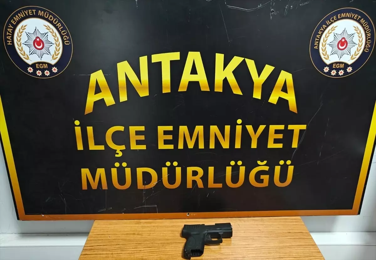 Hatay’da asayiş uygulaması: 2 düzensiz göçmen yakalandı